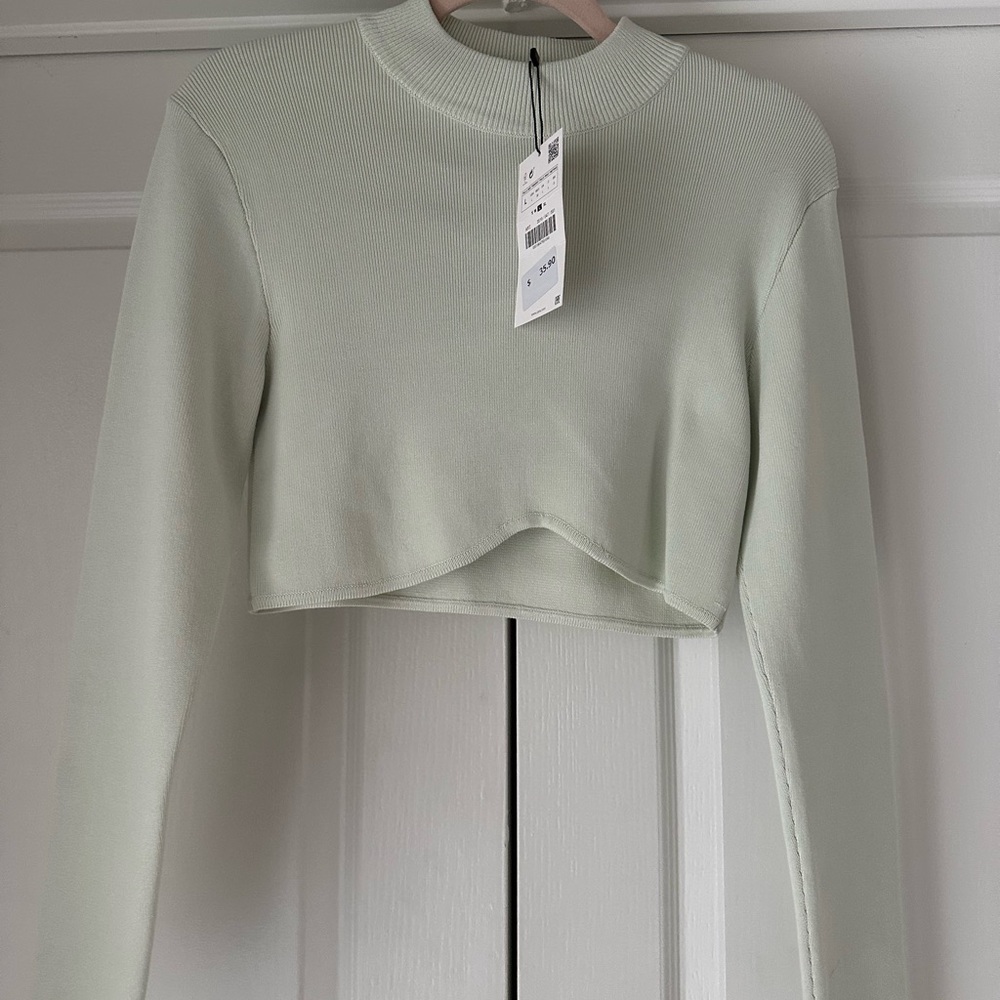 Zara Green Asymmetrical Cropped Hoodie with Mandarin Collar